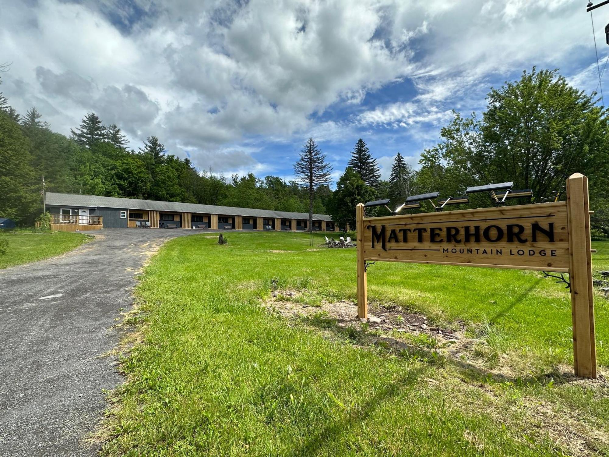 Matterhorns Hunter Lodge Экстерьер фото